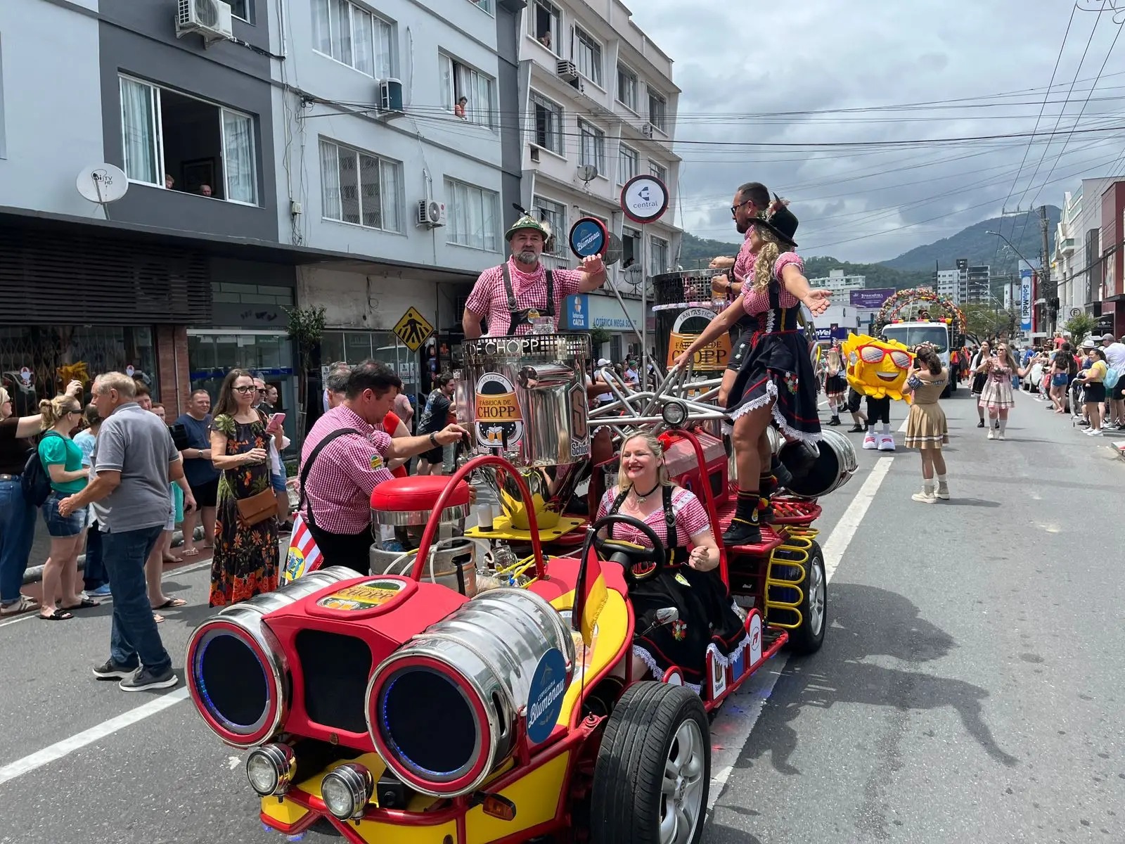 Quer participar do desfile da Schützenfest 2026? Inscrições terminam na terça-feira (13)