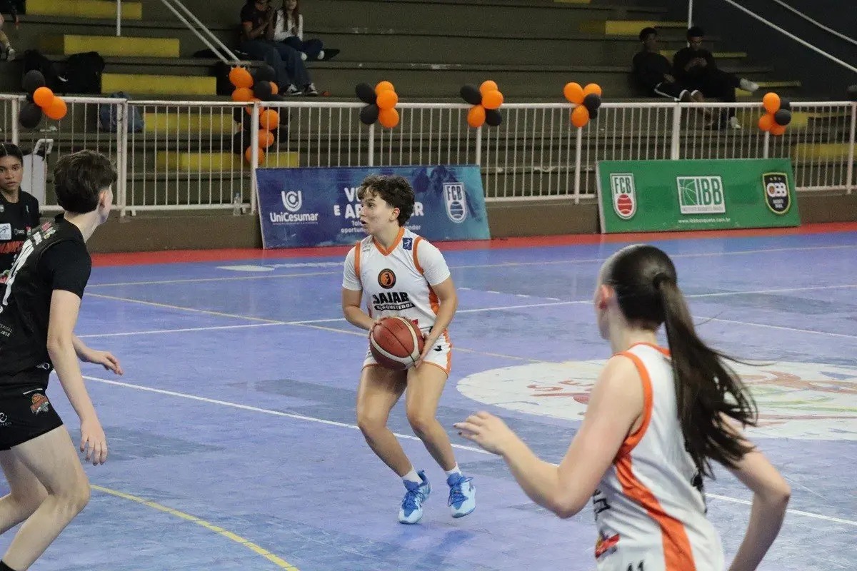Jaraguá do Sul vence Piçarras por 61 a 43 e conquista bronze no Catarinense sub-17
