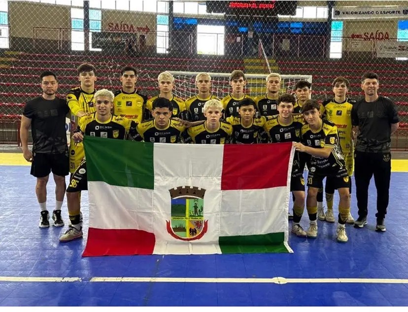 Jaraguá do Sul vence Blumenau no futsal e começa a Olesc com vitória em Lages