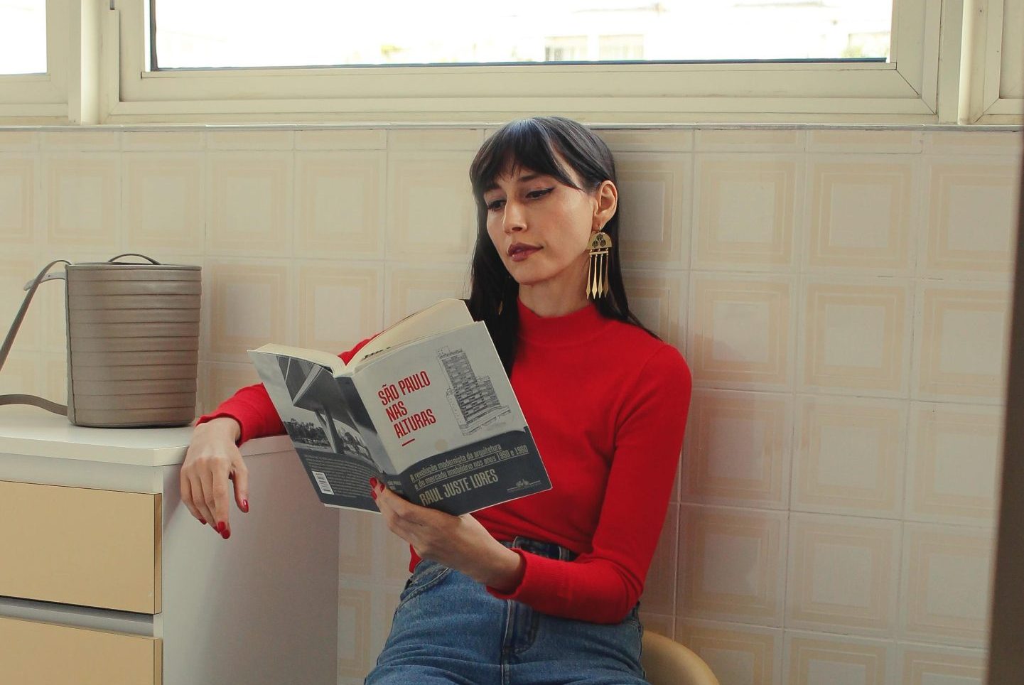 Escritora e ex-MTV estará em Jaraguá do Sul nesta quarta (7) para bate-papo gratuito sobre literatura