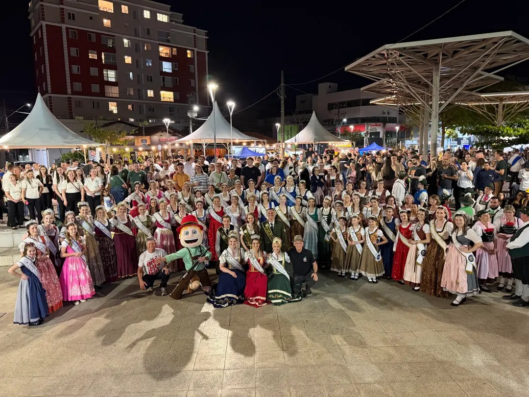 Schützenfest leva milhares ao Centro de Jaraguá do Sul antes mesmo do início da festa