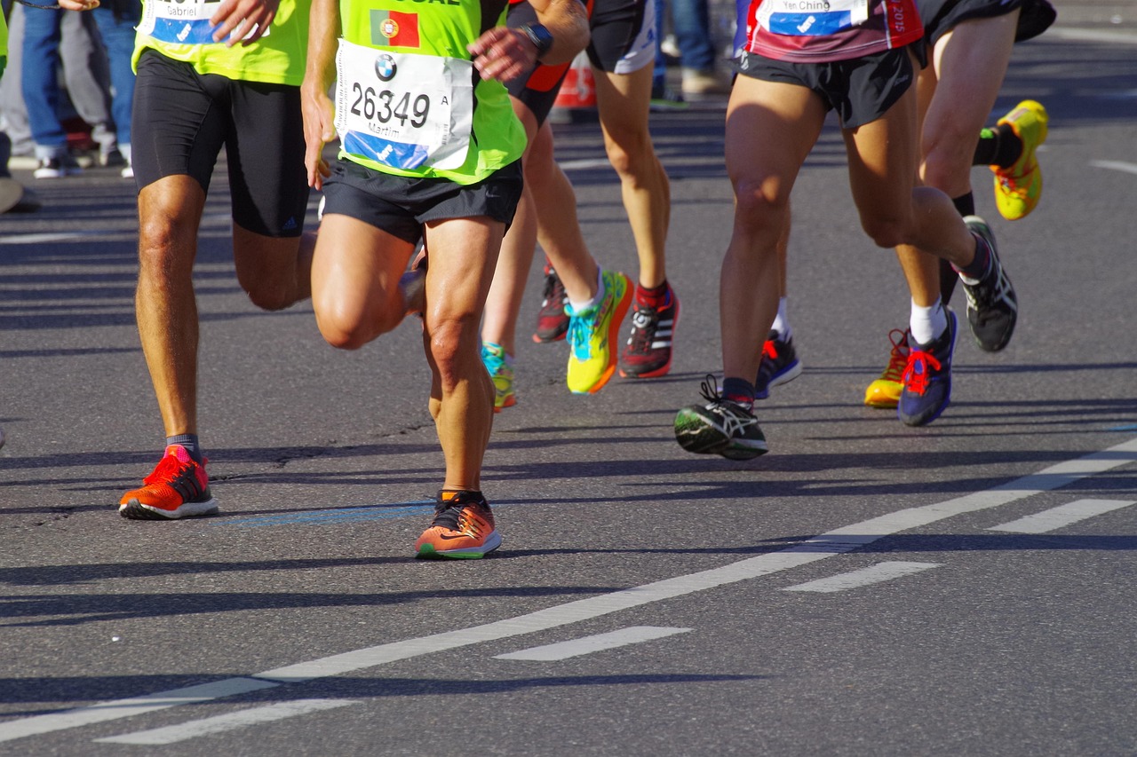 Para correr melhor, você precisa correr mais? O papel do fortalecimento muscular
