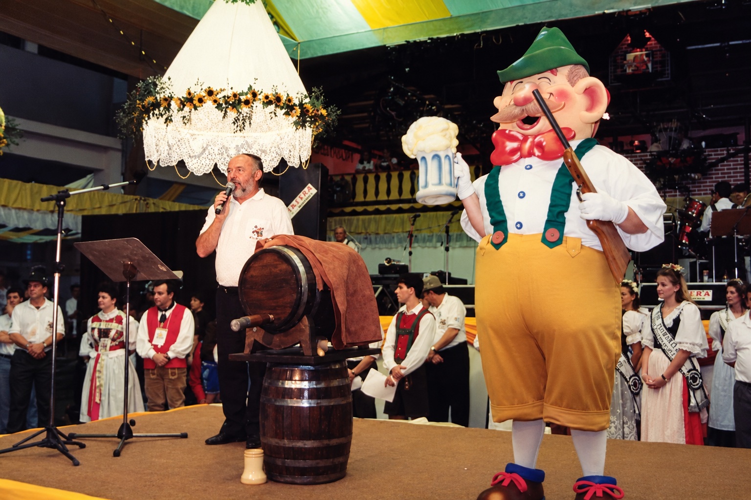 Você lembra do Hans Bier? A história do primeiro mascote da Schützenfest de Jaraguá do Sul