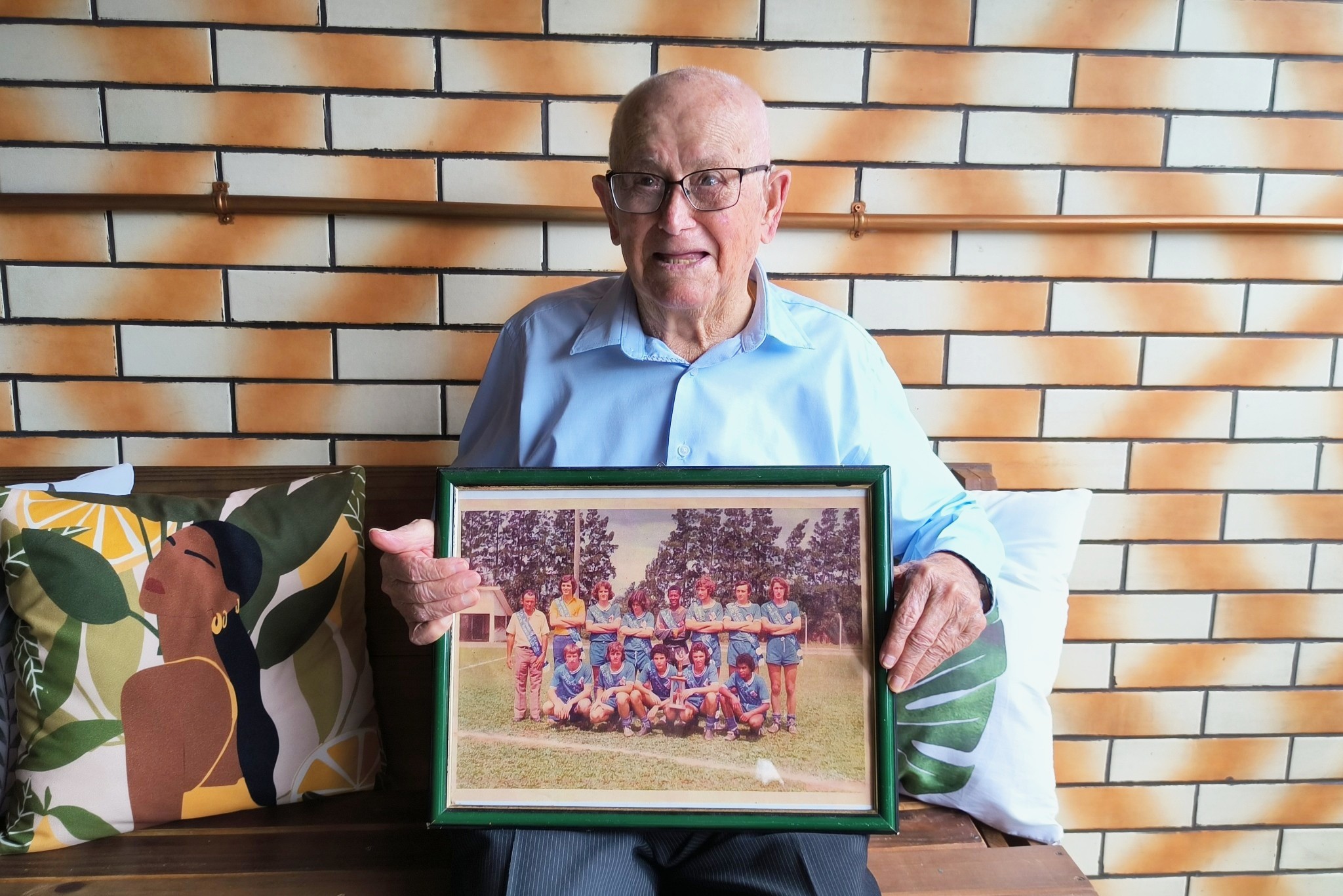 Aos cem anos, Lula Malheiro guarda histórias de uma vida dedicada ao futebol de Jaraguá do Sul