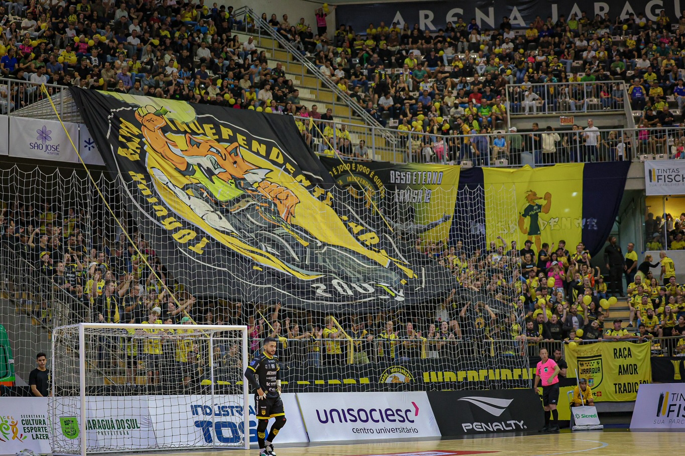 Mais de 4 mil confirmados! Jaraguá Futsal recebe o Praia pelas quartas da LNF no sábado (10); garanta seu ingresso